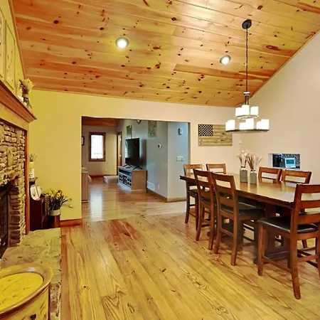 Holiday home Cozy Berev