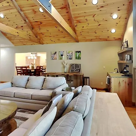 Cozy Berev * سان تروبيه