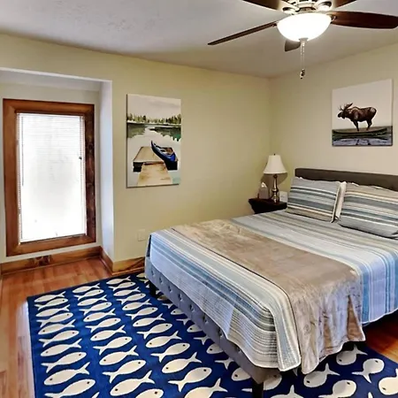 Cozy Berev بيت للعطل